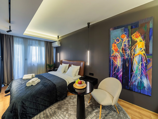 Butterfly Apartman - krevet sa umetnickom slikom